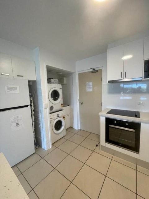 Myuna Holiday Apartments Noosa Heads Exteriör bild